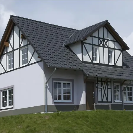 Βίλα Vibrant Near The River Moselle *